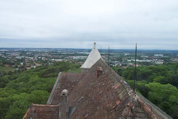 Image 10 of 31  -  42 kB